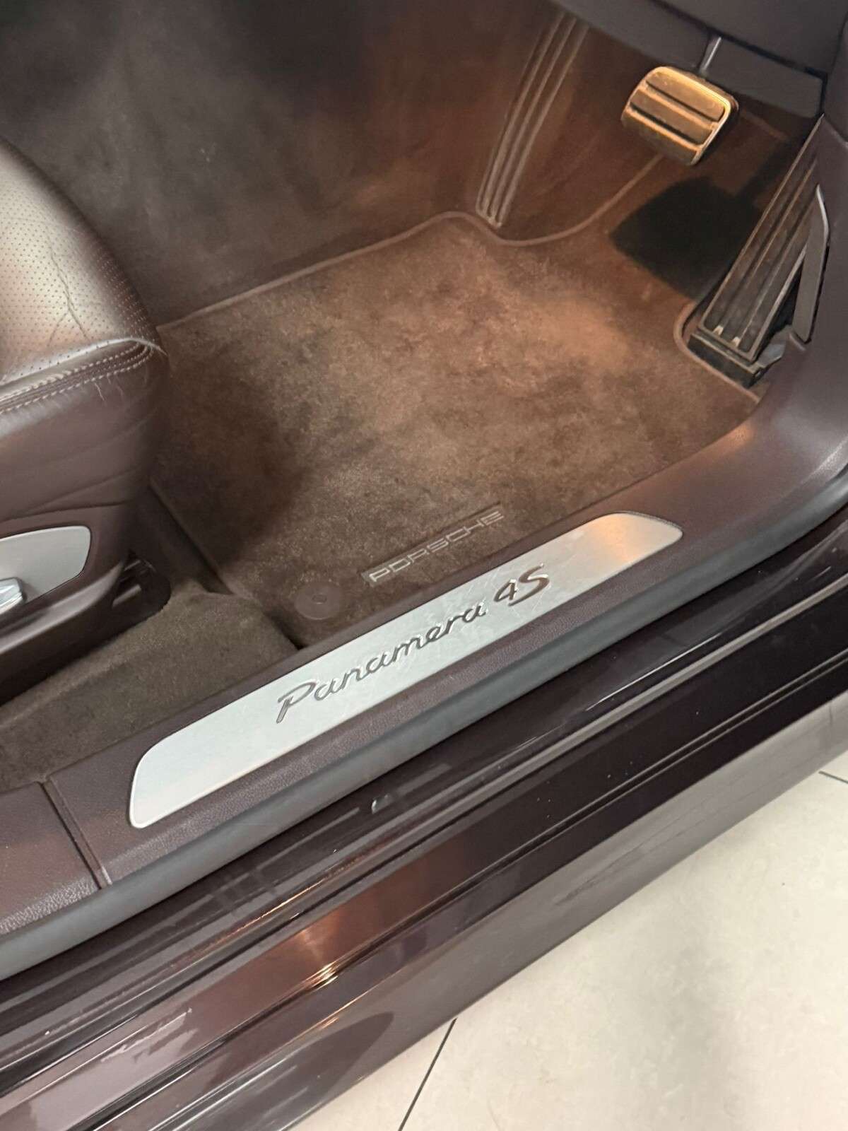 2011 PORSCHE PANAMERA 2011 PORSCHE PANAMERA