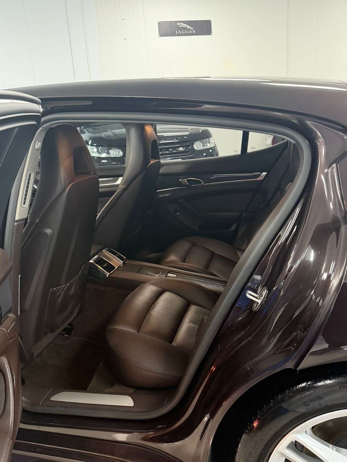 2011 PORSCHE PANAMERA 2011 PORSCHE PANAMERA