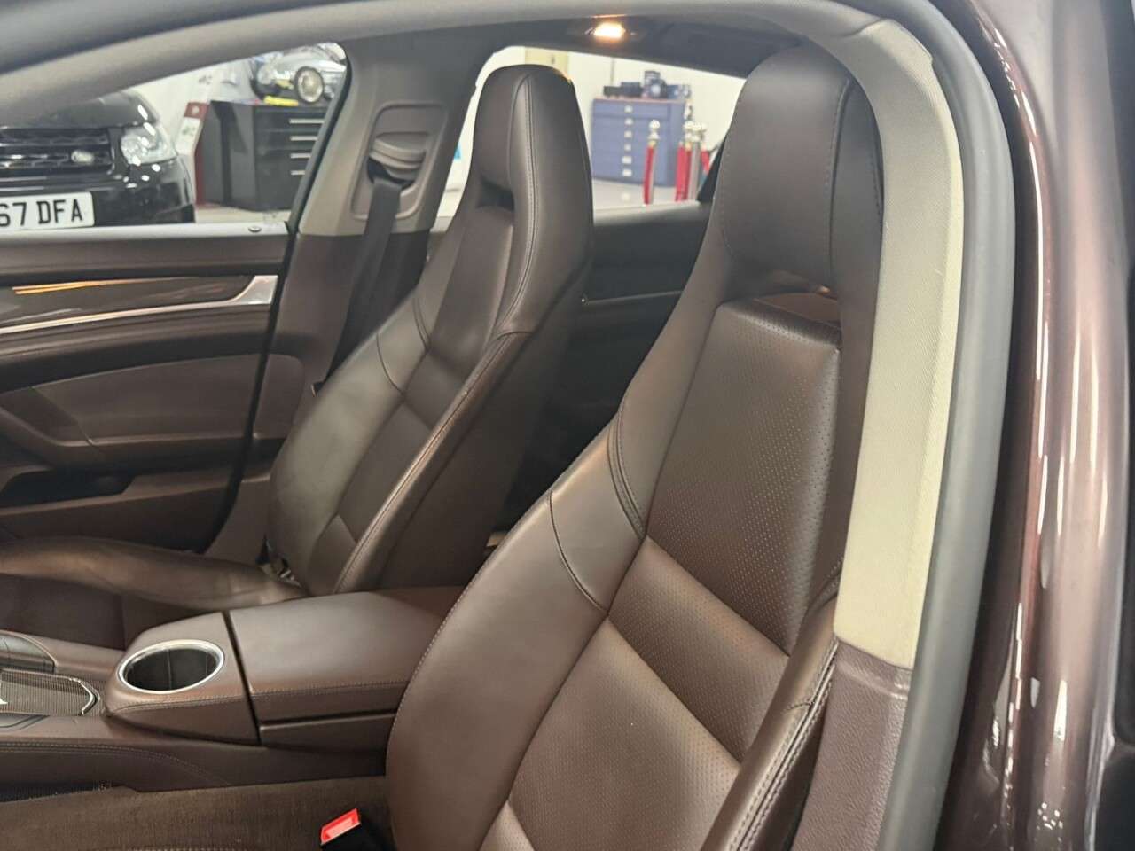 2011 PORSCHE PANAMERA 2011 PORSCHE PANAMERA