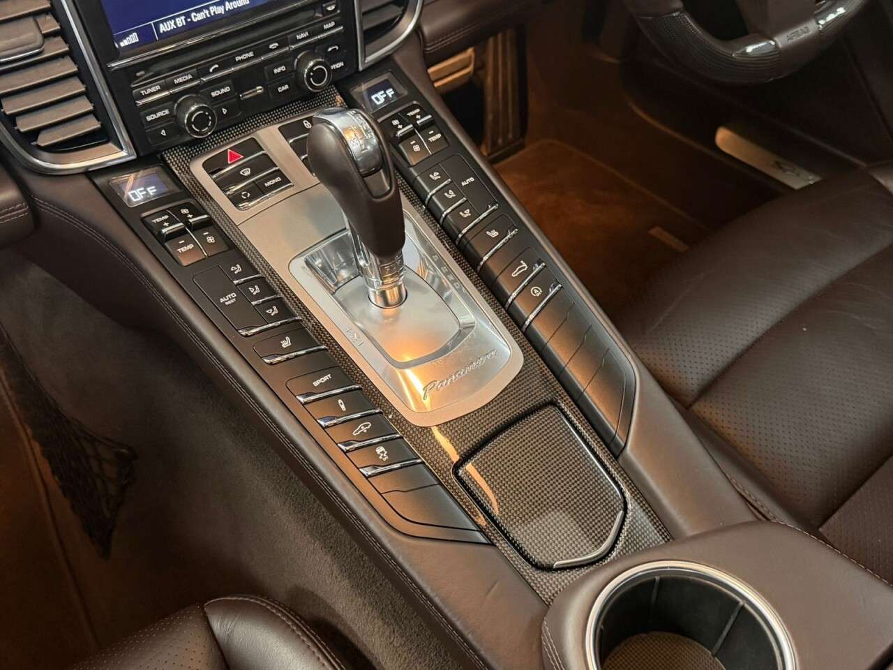 2011 PORSCHE PANAMERA 2011 PORSCHE PANAMERA