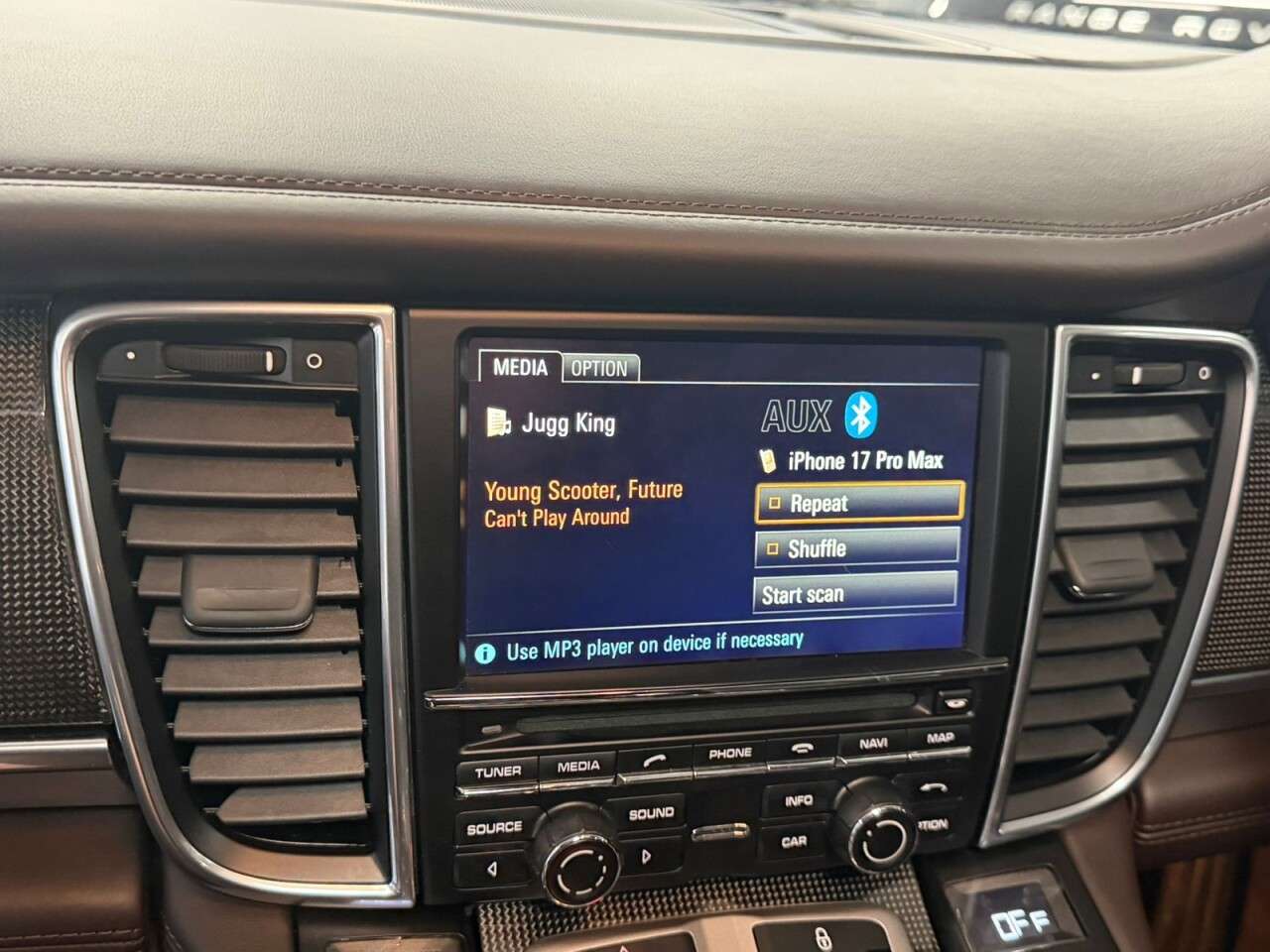 2011 PORSCHE PANAMERA 2011 PORSCHE PANAMERA