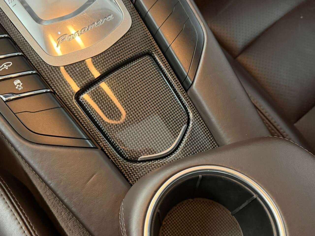 2011 PORSCHE PANAMERA 2011 PORSCHE PANAMERA