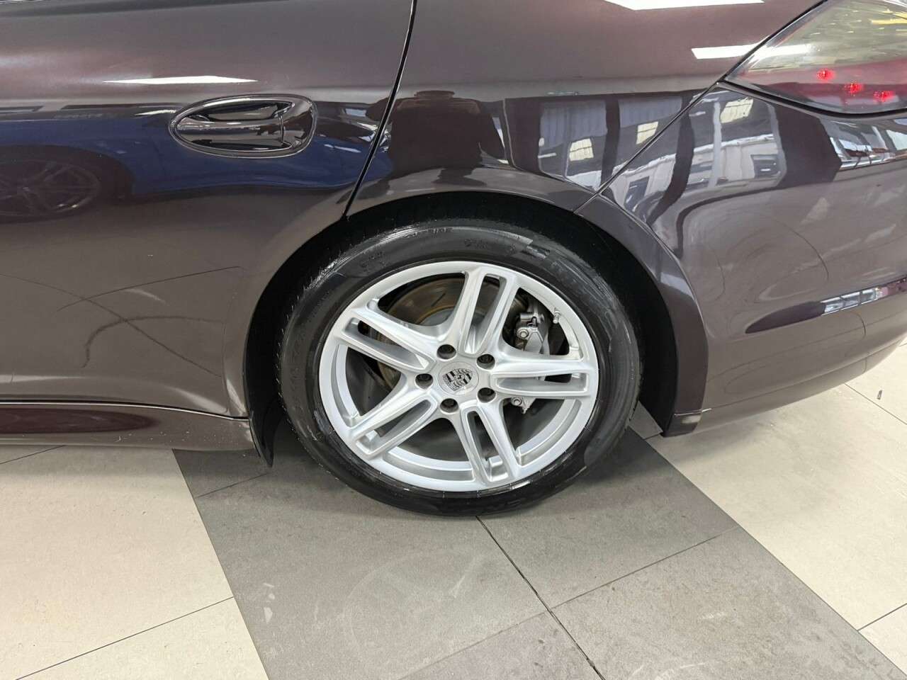 2011 PORSCHE PANAMERA 2011 PORSCHE PANAMERA