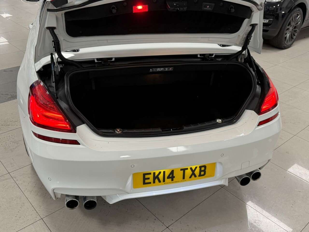 2014 BMW M6 2014 BMW M6