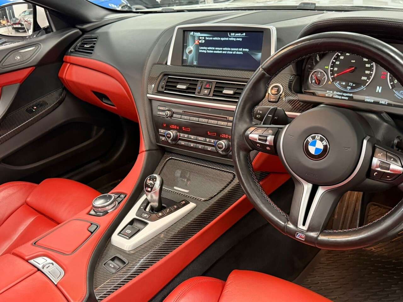 2014 BMW M6 2014 BMW M6