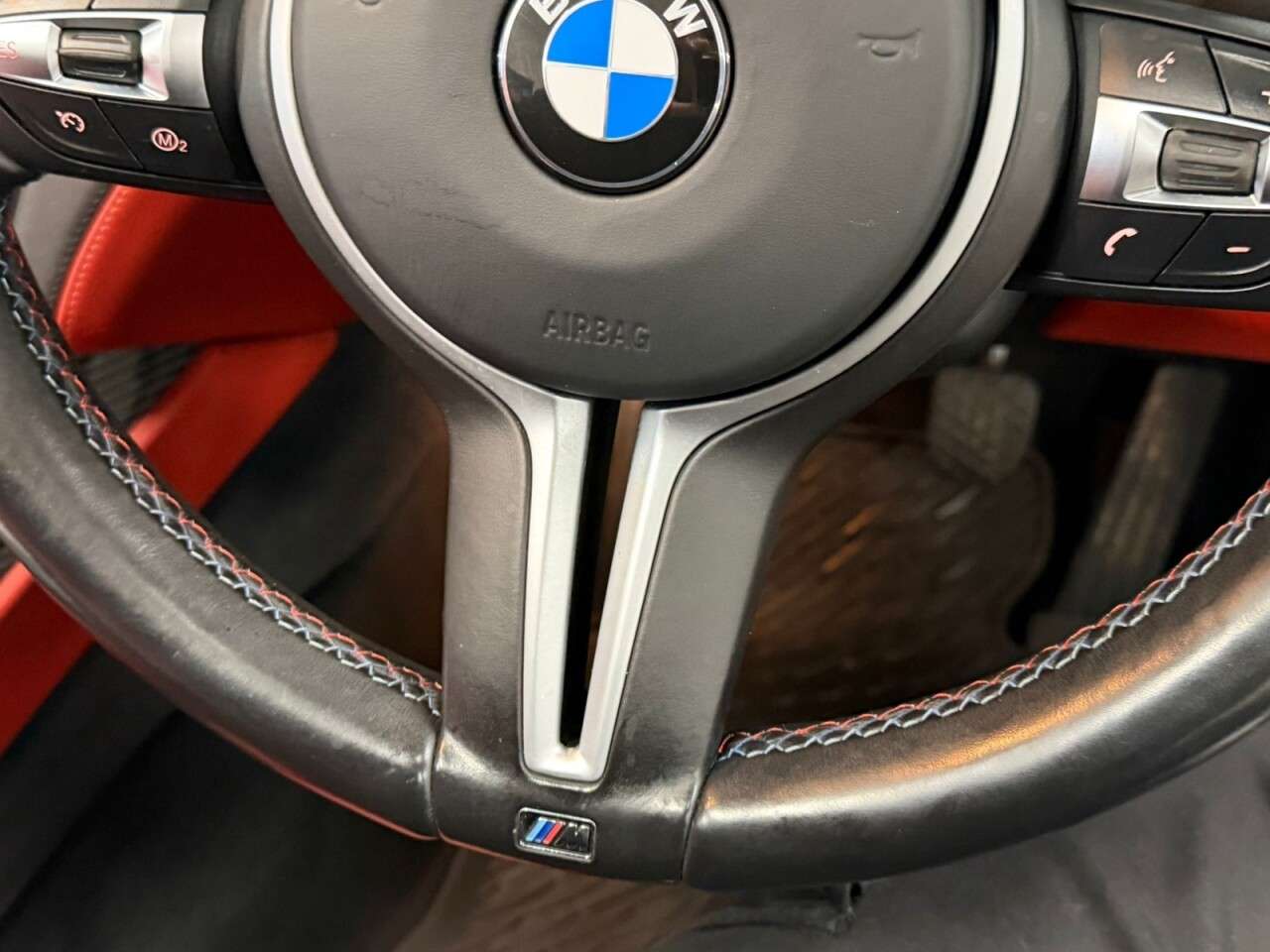 2014 BMW M6 2014 BMW M6