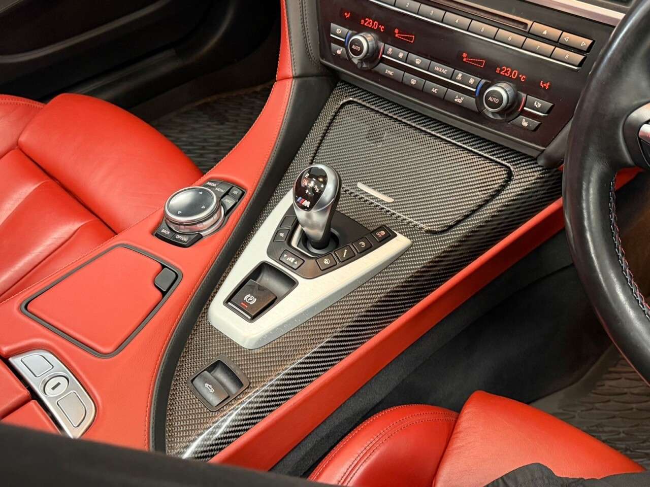 2014 BMW M6 2014 BMW M6
