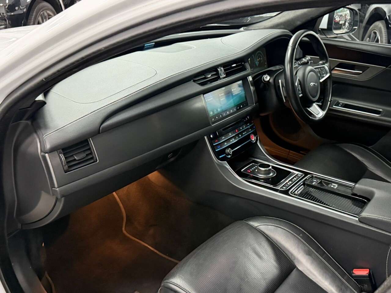 2020 JAGUAR XF 2020 JAGUAR XF