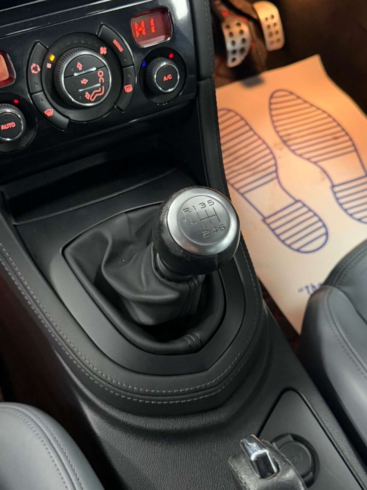 2011 PEUGEOT RCZ 2011 PEUGEOT RCZ