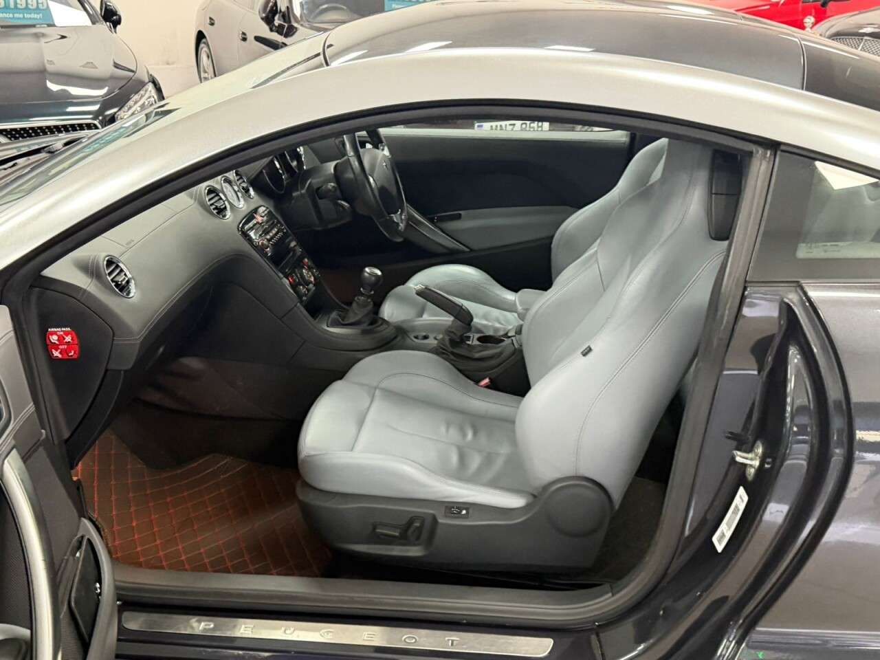 2011 PEUGEOT RCZ 2011 PEUGEOT RCZ