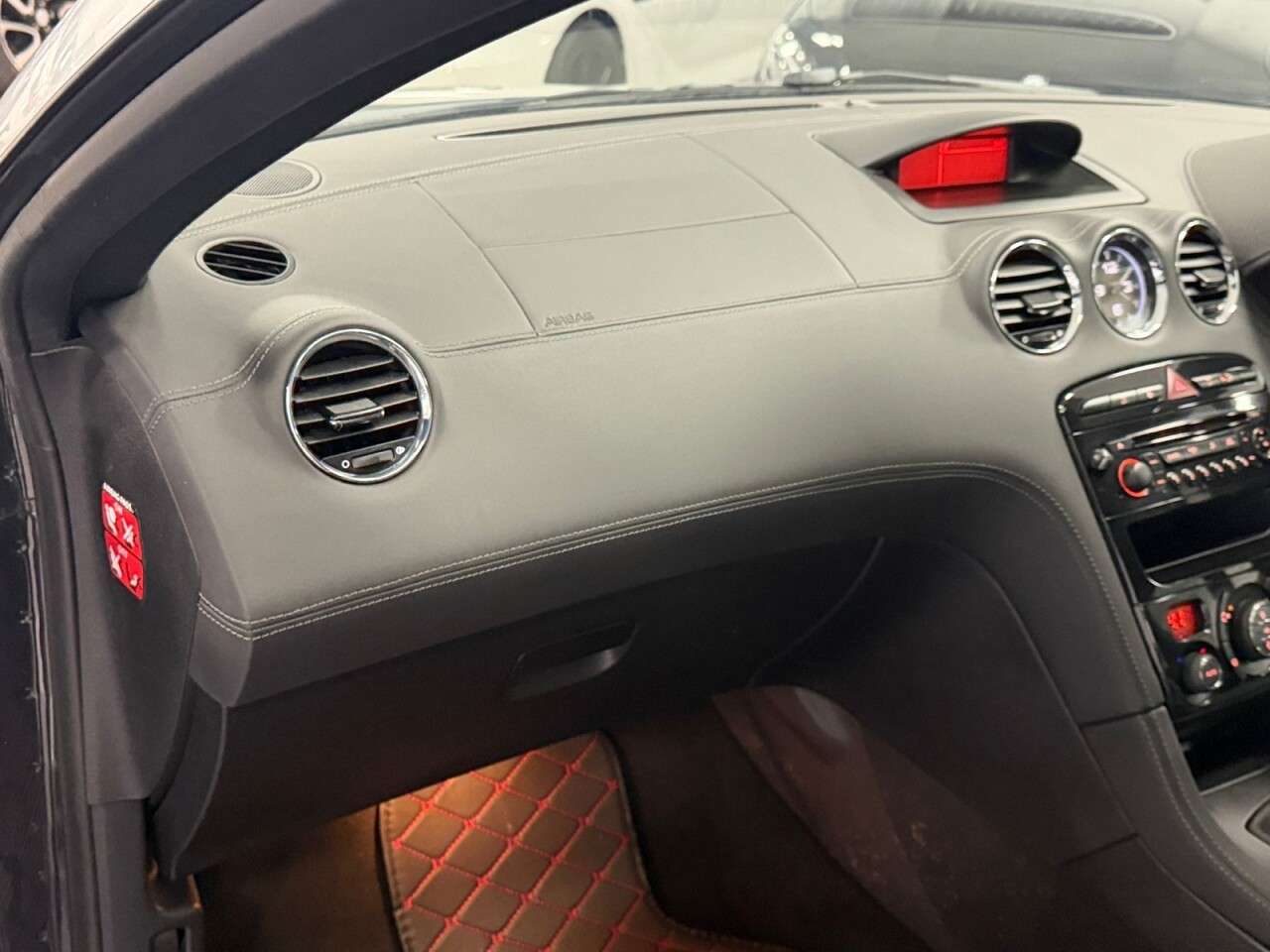 2011 PEUGEOT RCZ 2011 PEUGEOT RCZ