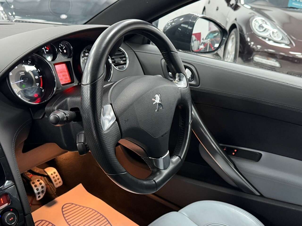 2011 PEUGEOT RCZ 2011 PEUGEOT RCZ