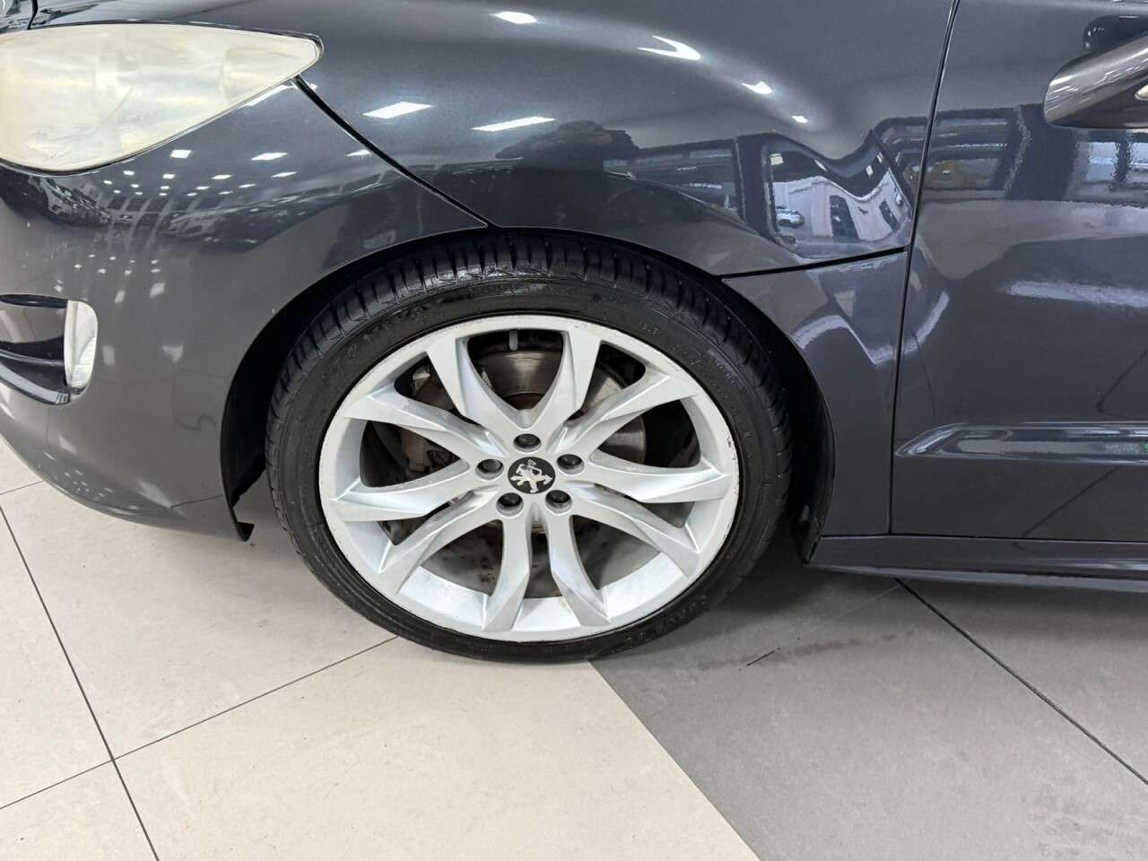 2011 PEUGEOT RCZ 2011 PEUGEOT RCZ