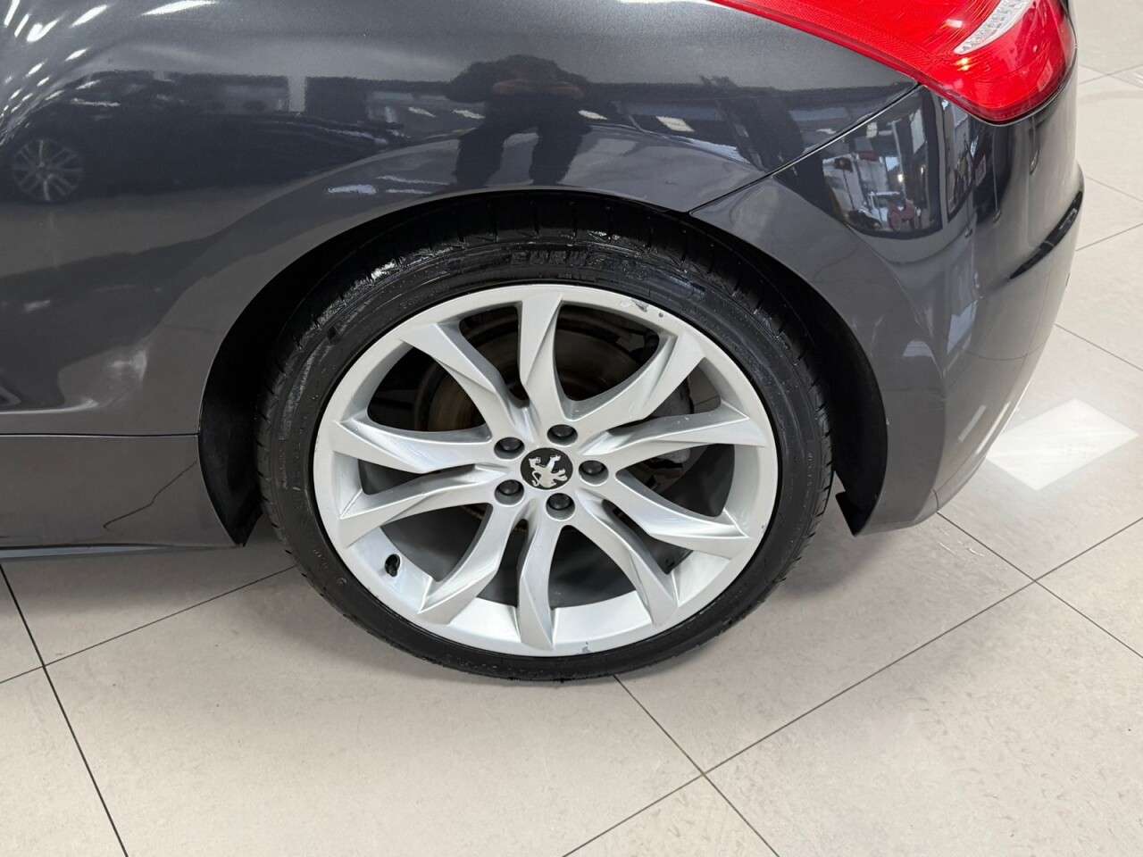 2011 PEUGEOT RCZ 2011 PEUGEOT RCZ