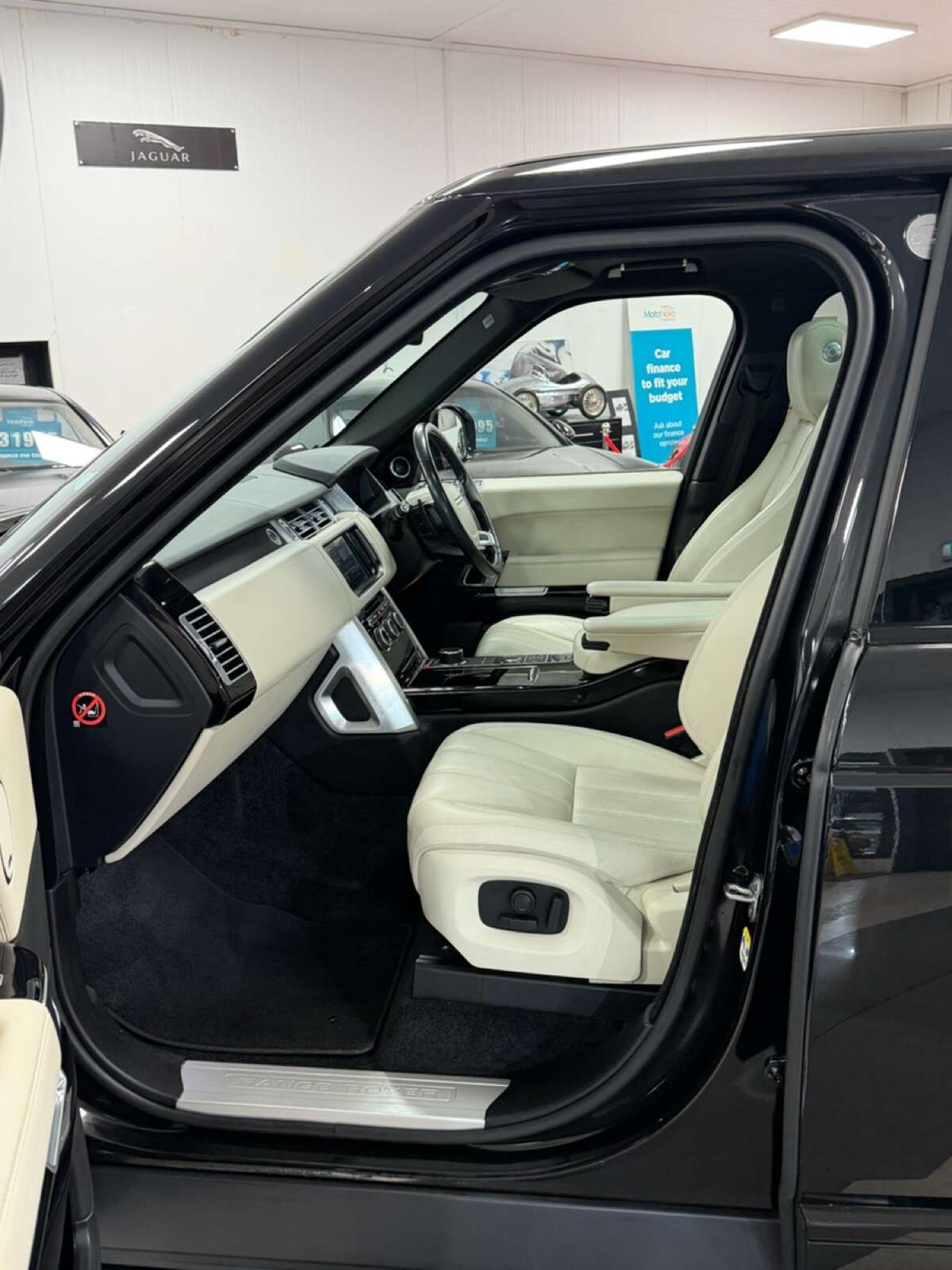 2017 LAND ROVER RANGE ROVER 2017 LAND ROVER RANGE ROVER