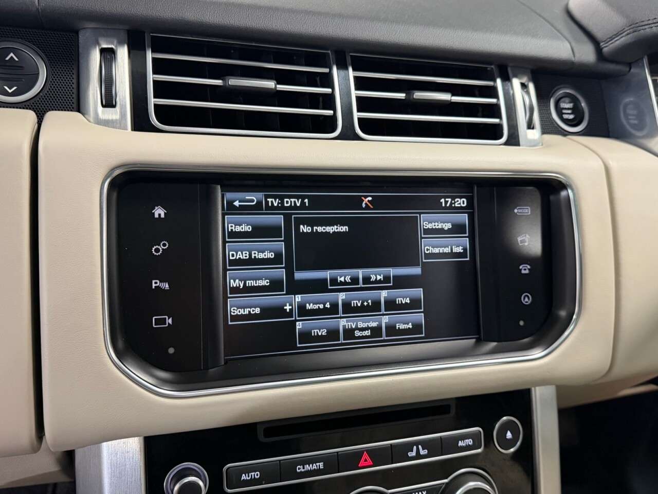 2017 LAND ROVER RANGE ROVER 2017 LAND ROVER RANGE ROVER