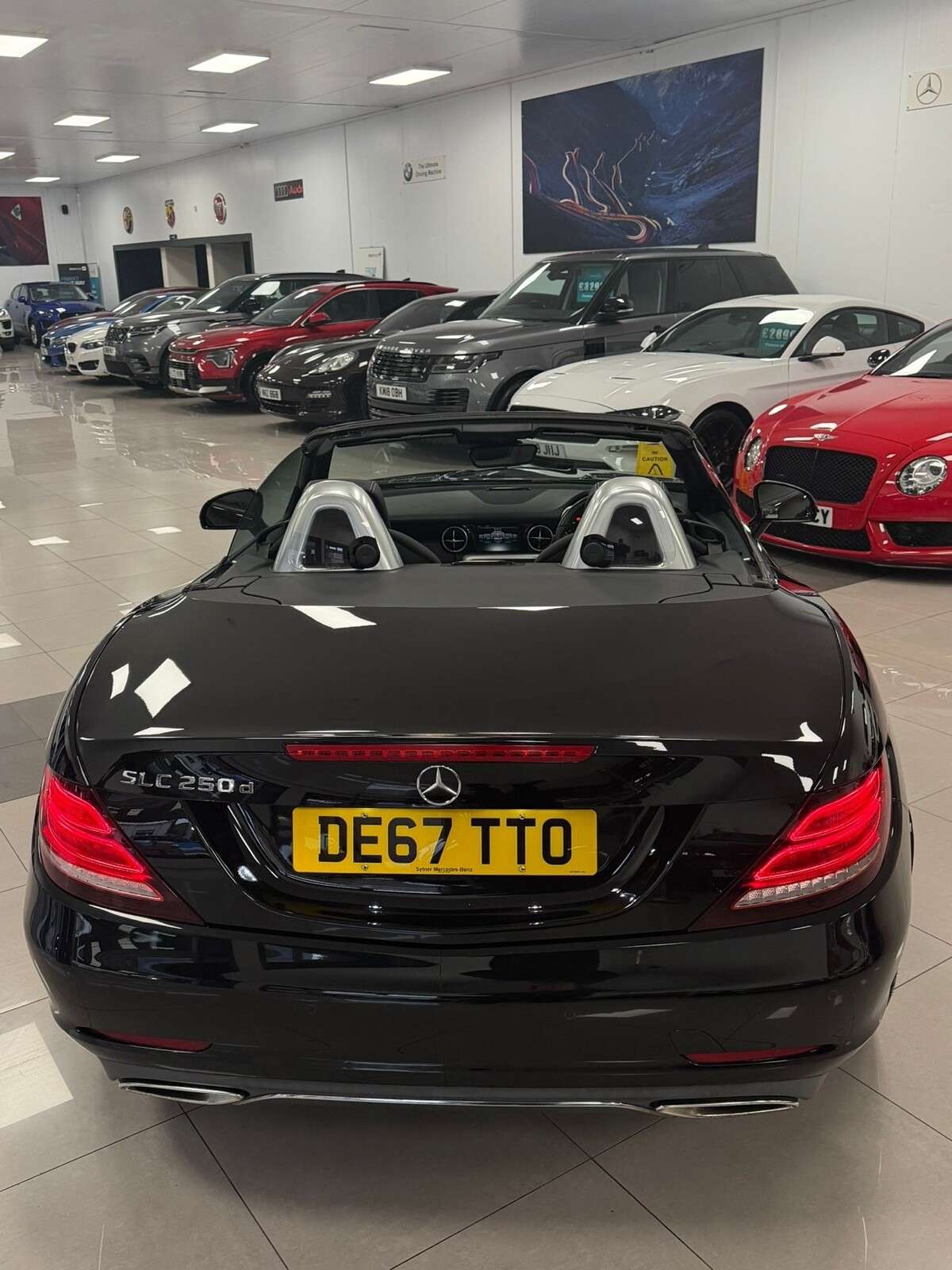 A 2017 MERCEDES-BENZ SLC 2.1 SLC250d Sport Convertible 2dr Diesel G-Tronic Euro 6 (s/s) (204 ps) STU A 2017 MERCEDES-BENZ SLC 2.1 SLC250d Sport Convertible 2dr Diesel G-Tronic Euro 6 (s/s) (204 ps) STU