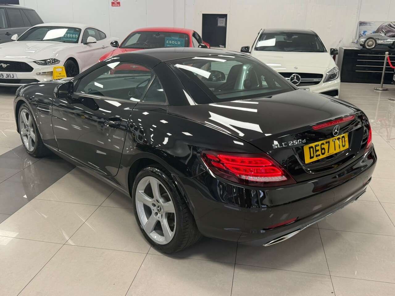 2017 MERCEDES-BENZ SLC 2017 MERCEDES-BENZ SLC