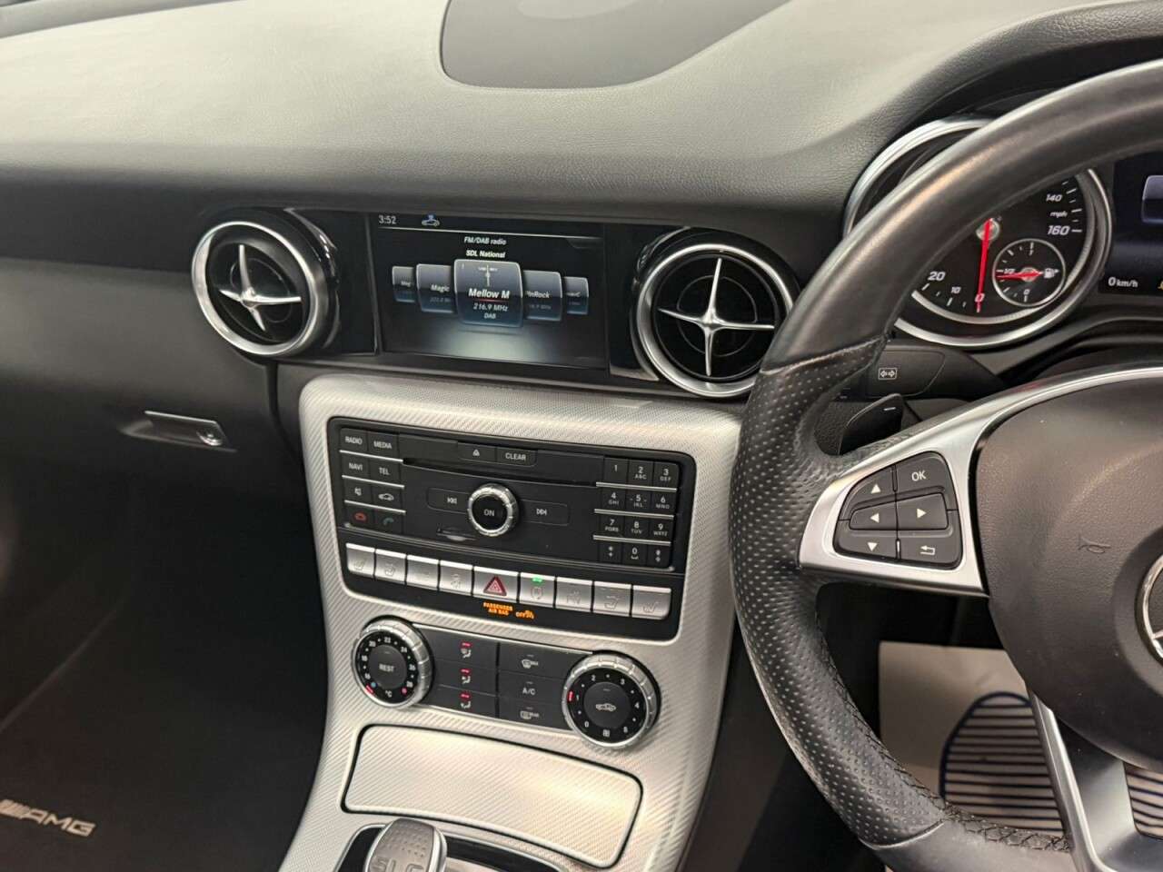 2017 MERCEDES-BENZ SLC 2017 MERCEDES-BENZ SLC