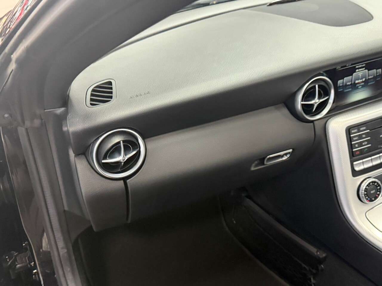 2017 MERCEDES-BENZ SLC 2017 MERCEDES-BENZ SLC