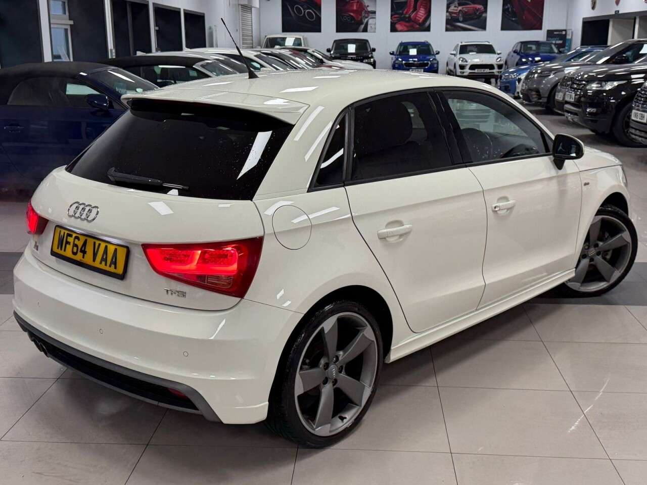A 2014 AUDI A1 1.4 TFSI CoD Black Edition Sportback 5dr Petrol Manual Euro 5 (s/s) (140 ps A 2014 AUDI A1 1.4 TFSI CoD Black Edition Sportback 5dr Petrol Manual Euro 5 (s/s) (140 ps