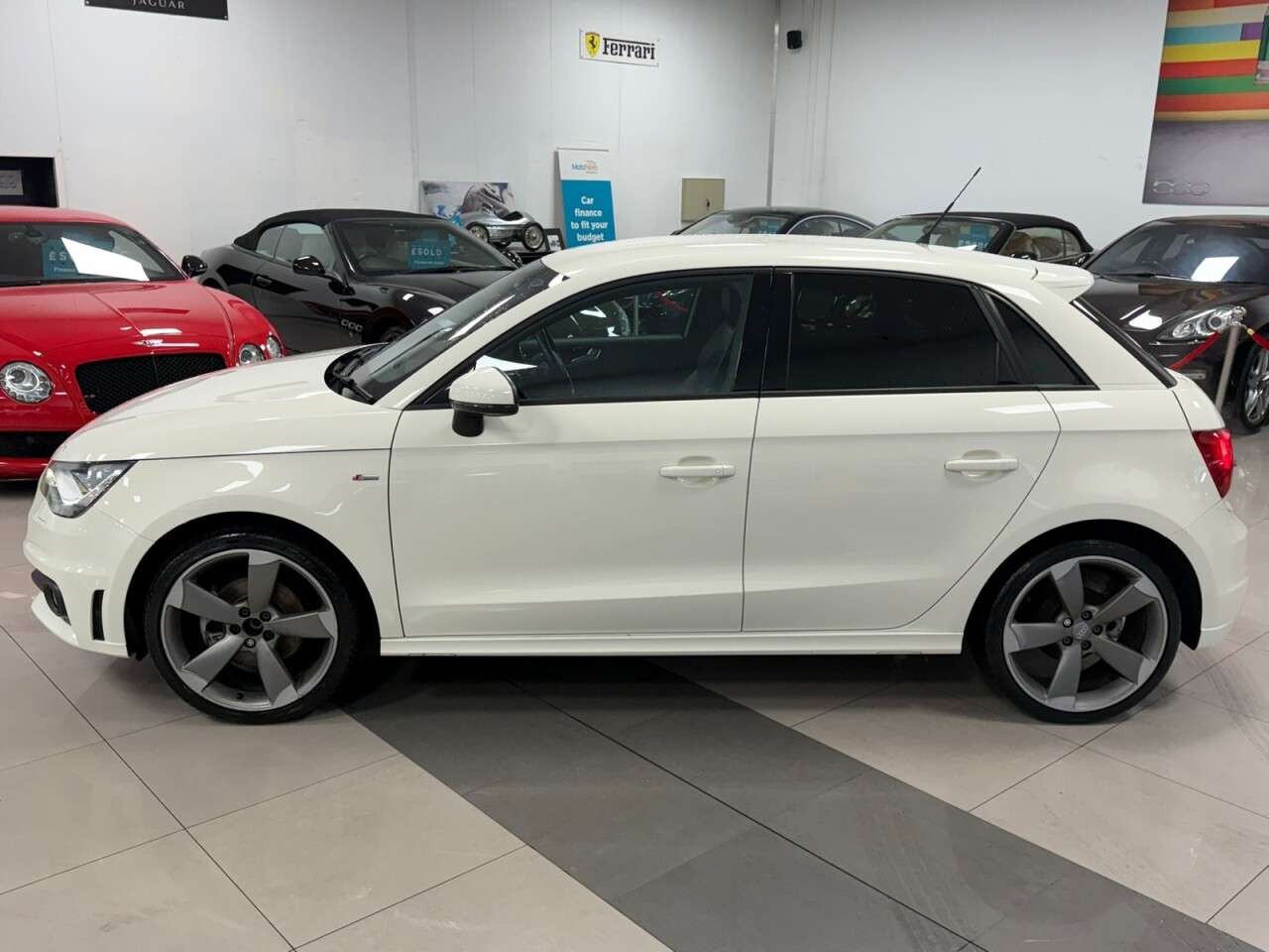 2014 AUDI A1 2014 AUDI A1
