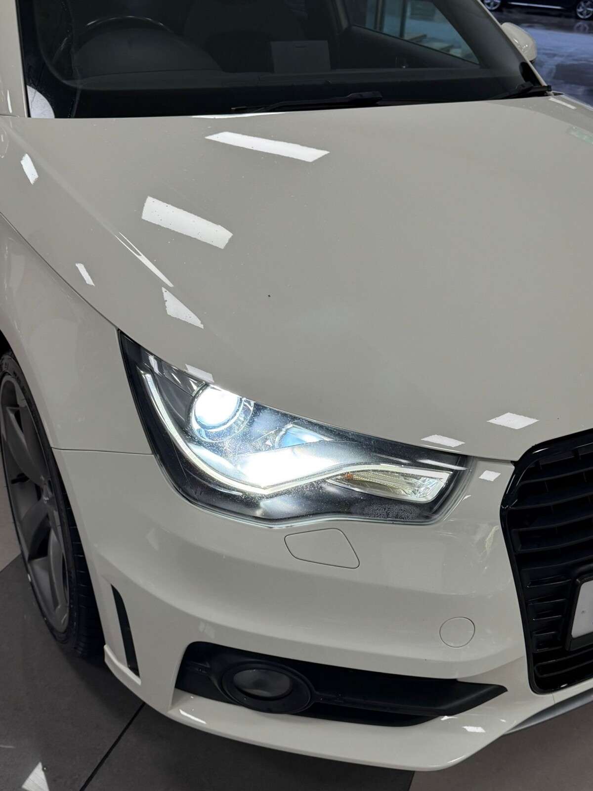 2014 AUDI A1 2014 AUDI A1