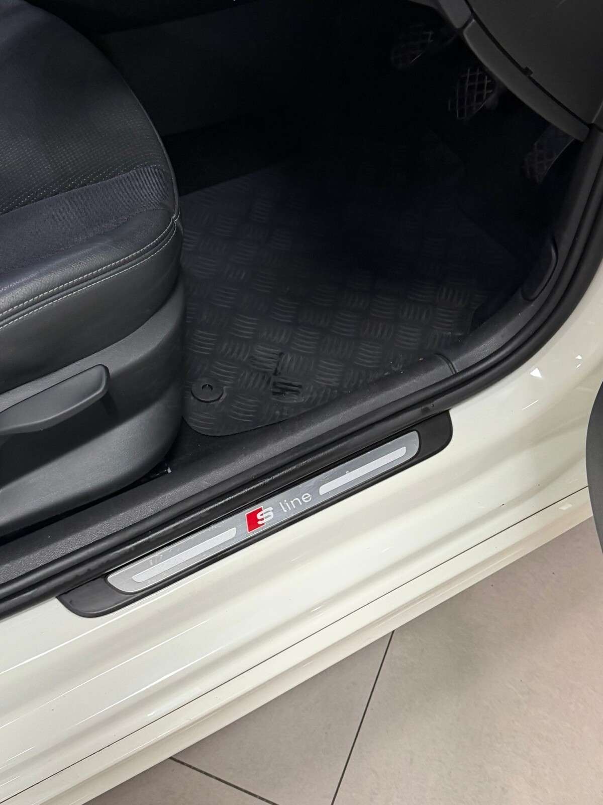 2014 AUDI A1 2014 AUDI A1