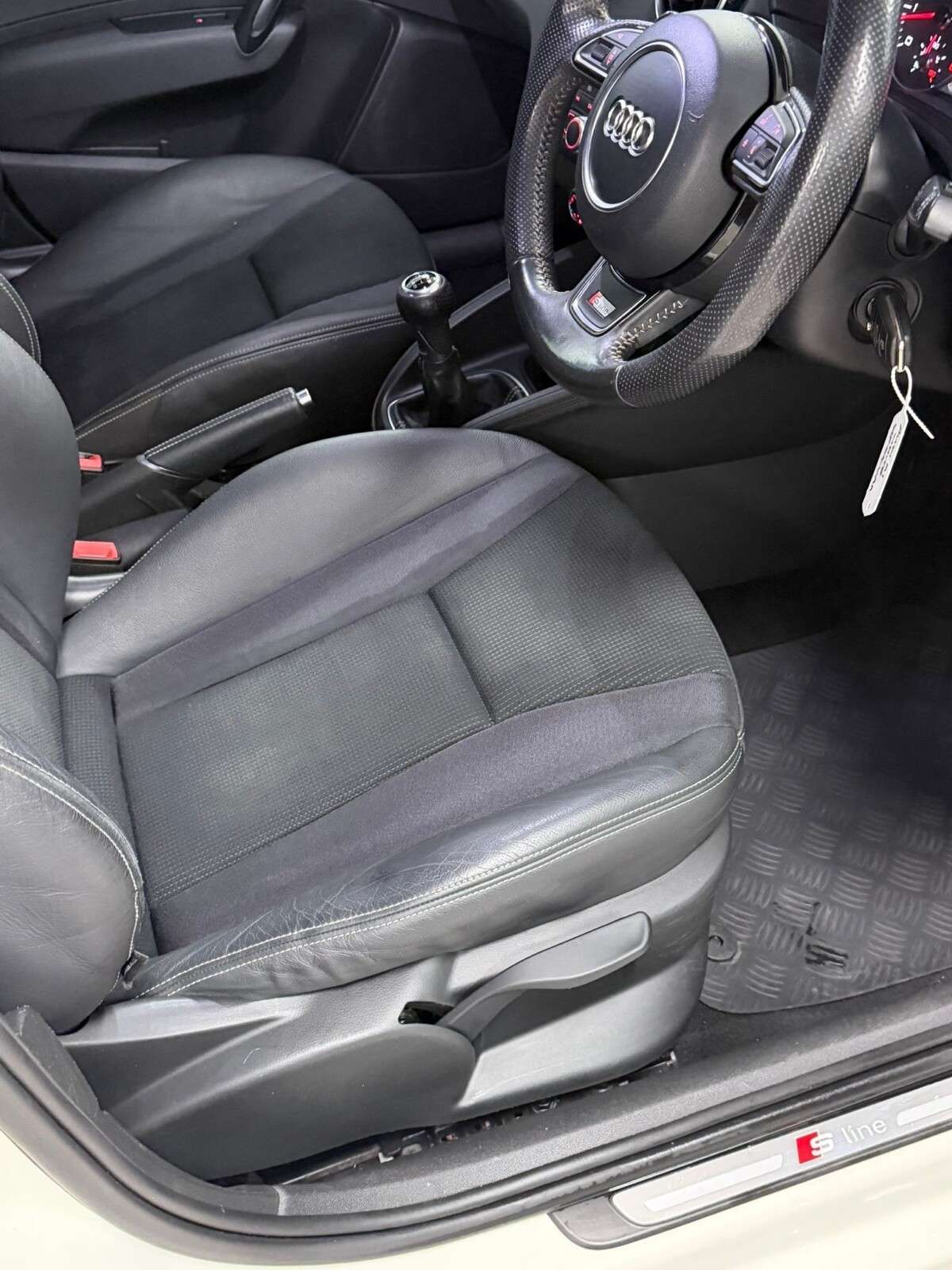 2014 AUDI A1 2014 AUDI A1