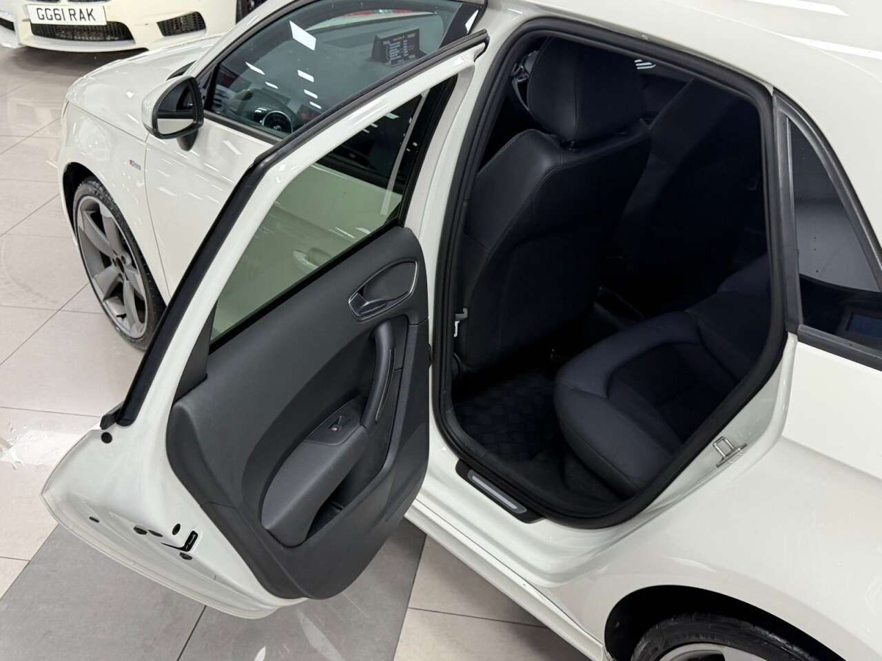 2014 AUDI A1 2014 AUDI A1