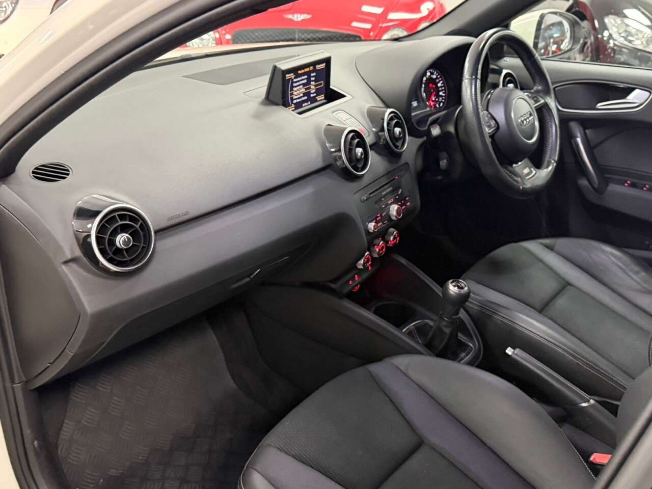 2014 AUDI A1 2014 AUDI A1