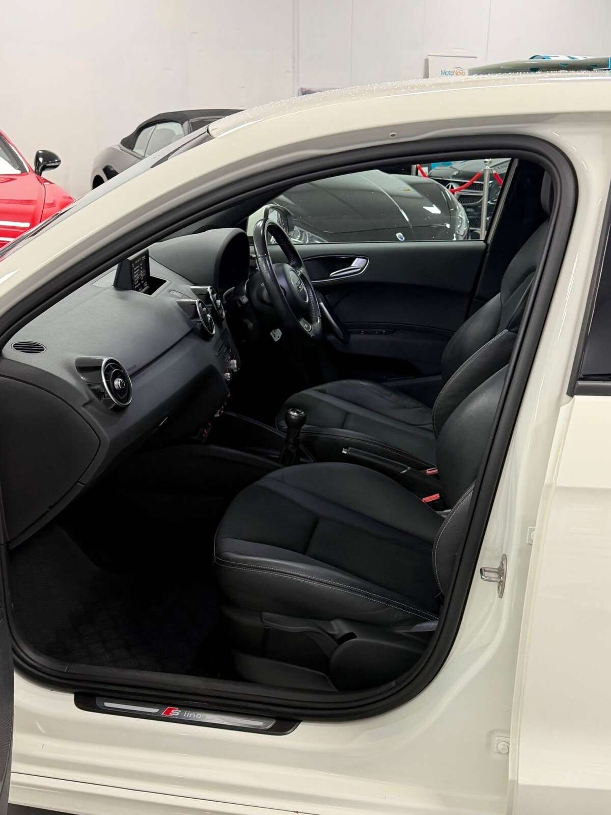 2014 AUDI A1 2014 AUDI A1