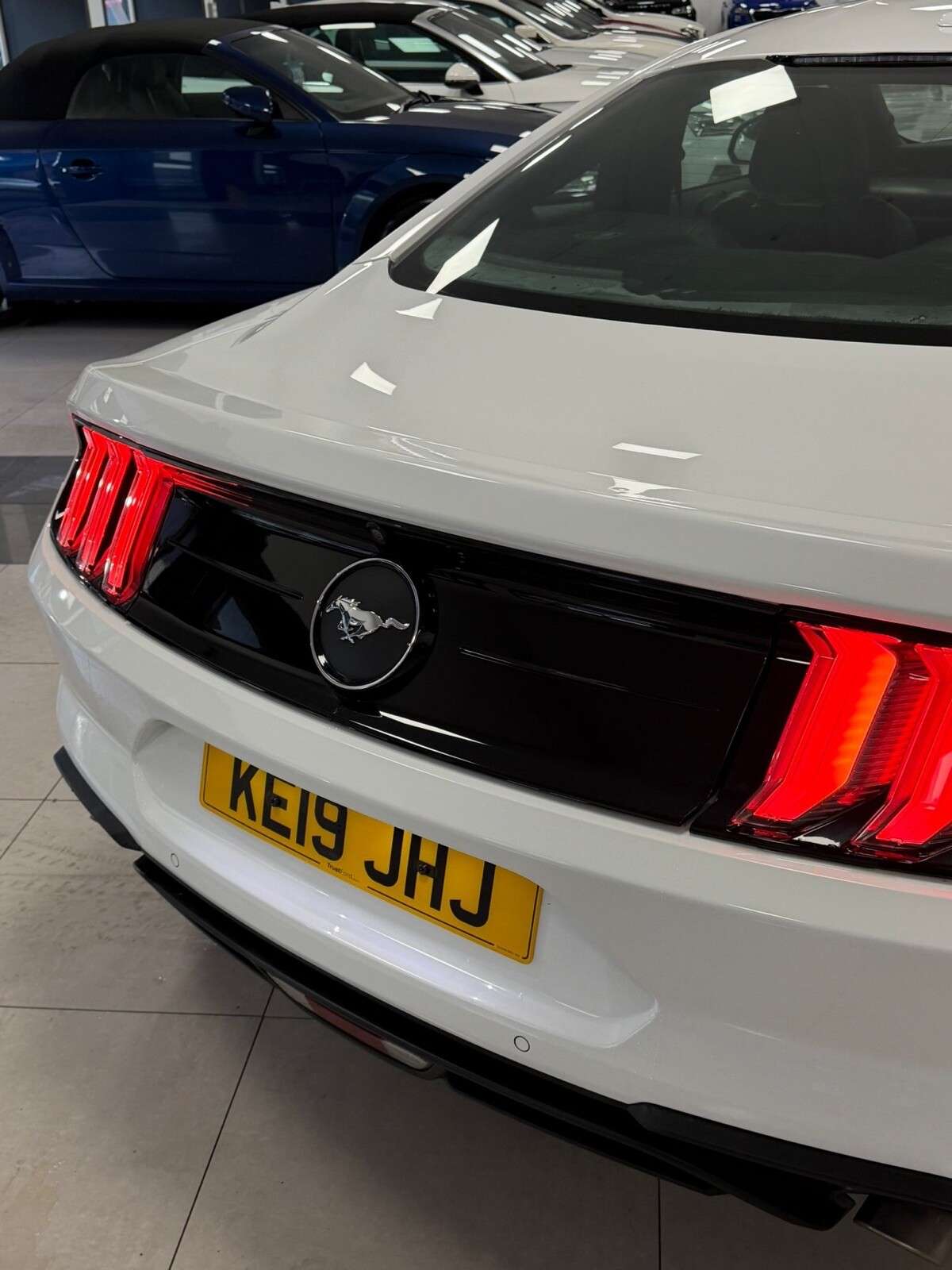 2019 FORD MUSTANG 2019 FORD MUSTANG