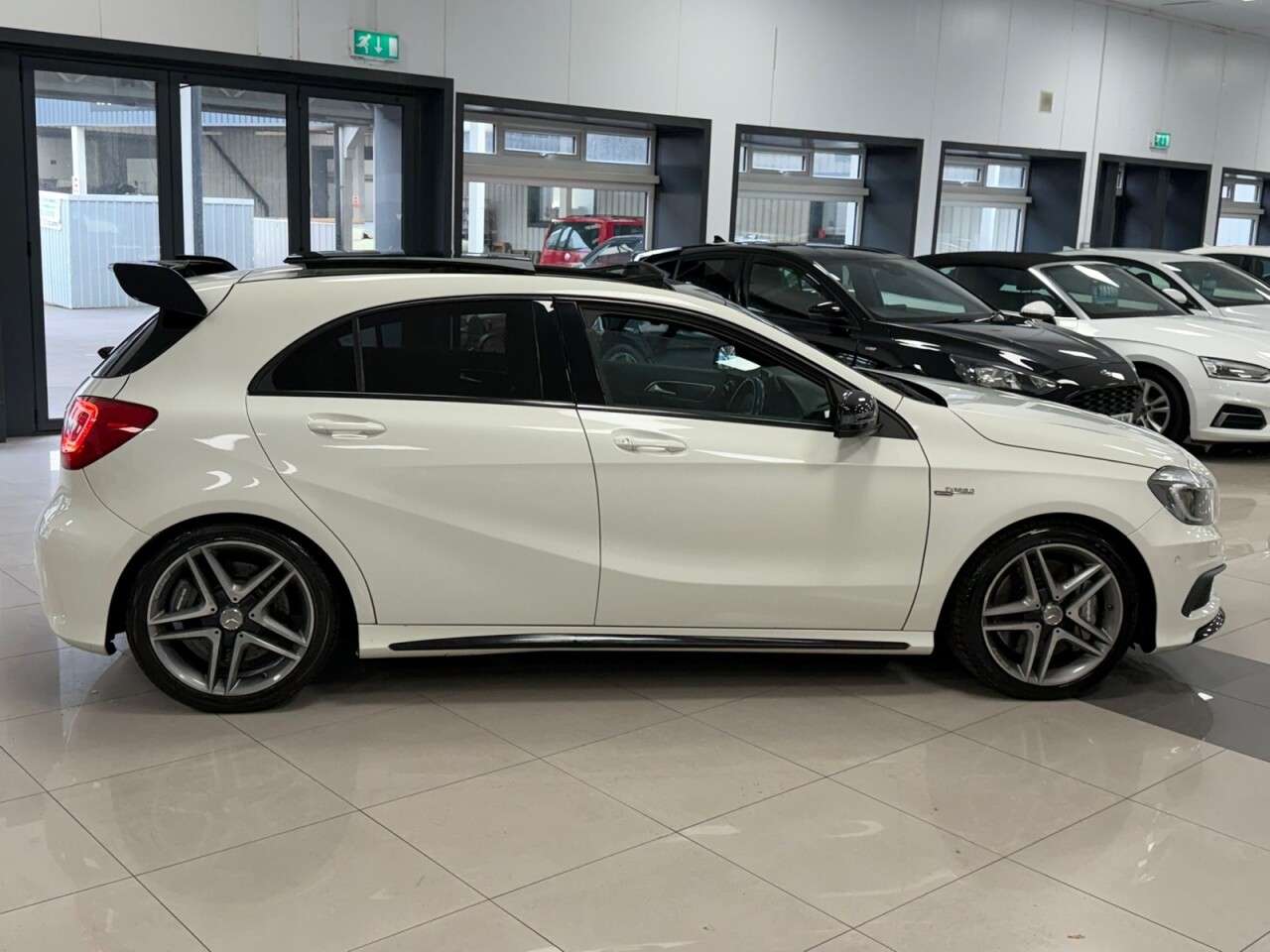 A 2015 MERCEDES-BENZ A-CLASS 2.0 A45 AMG Hatchback 5dr Petrol SpdS DCT 4MATIC Euro 6 (s/s) (360 ps) FULL A 2015 MERCEDES-BENZ A-CLASS 2.0 A45 AMG Hatchback 5dr Petrol SpdS DCT 4MATIC Euro 6 (s/s) (360 ps) FULL