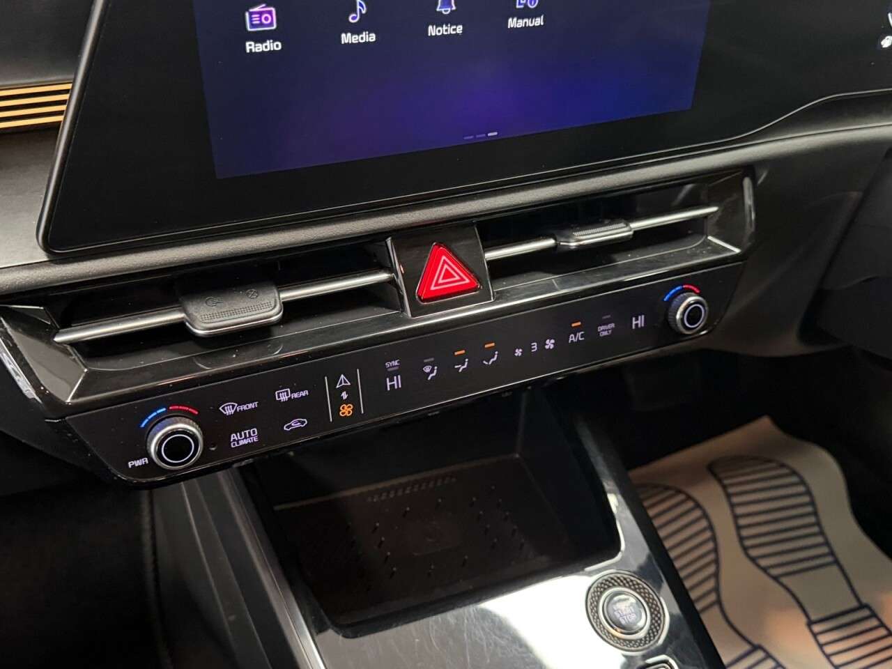 2022 KIA NIRO 2022 KIA NIRO