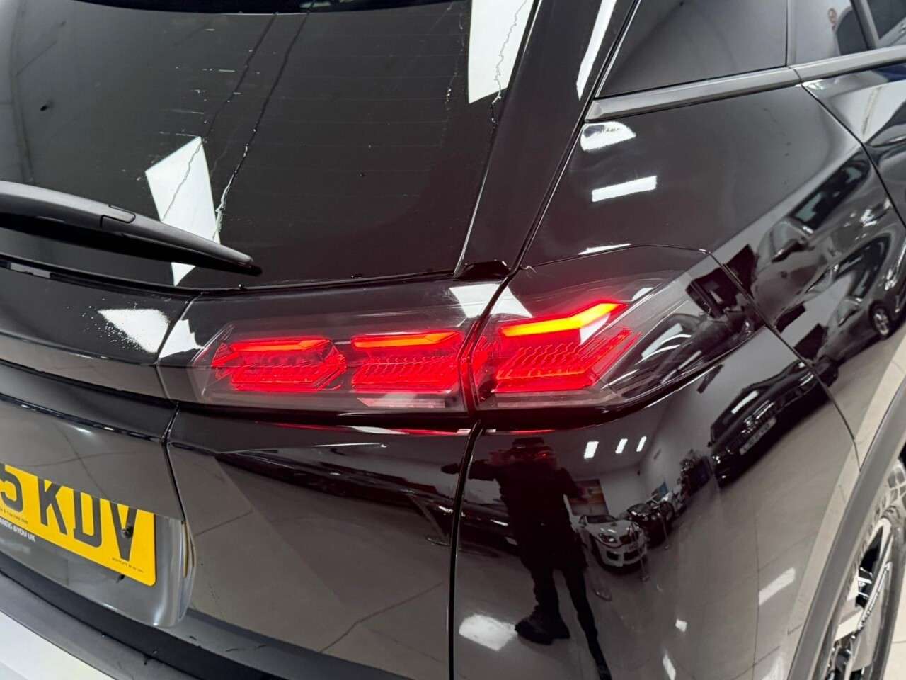 2025 PEUGEOT E-2008 2025 PEUGEOT E-2008