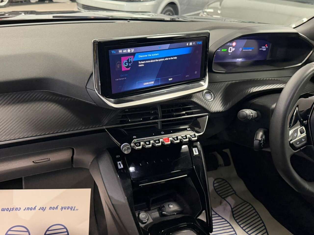 2025 PEUGEOT E-2008 2025 PEUGEOT E-2008