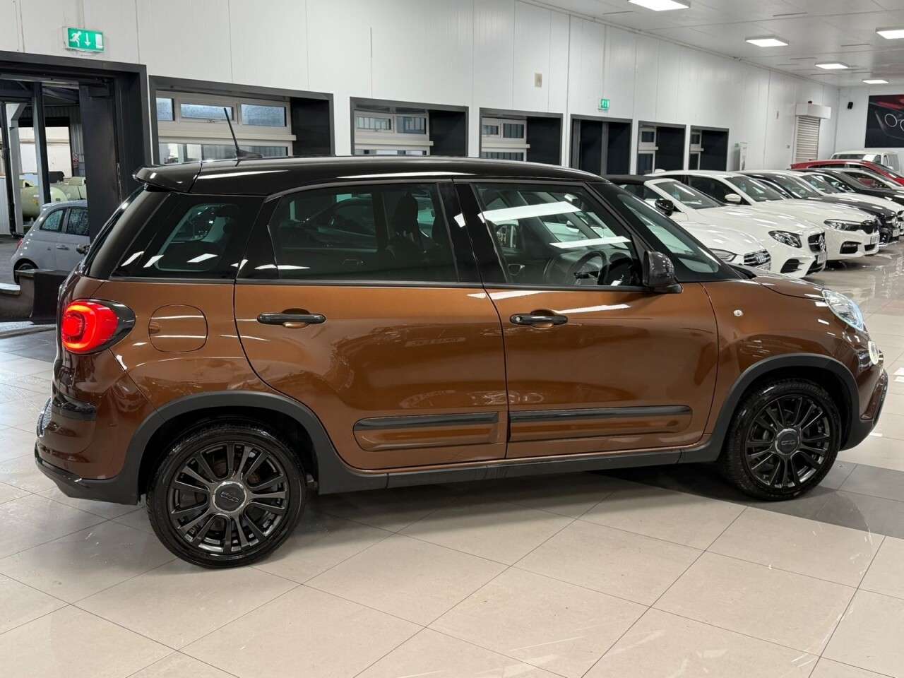 A 2019 FIAT 500L 1.4 S-Design MPV 5dr Petrol Manual Euro 6 (95 bhp) MANUAL & PETROL & RARE C A 2019 FIAT 500L 1.4 S-Design MPV 5dr Petrol Manual Euro 6 (95 bhp) MANUAL & PETROL & RARE C