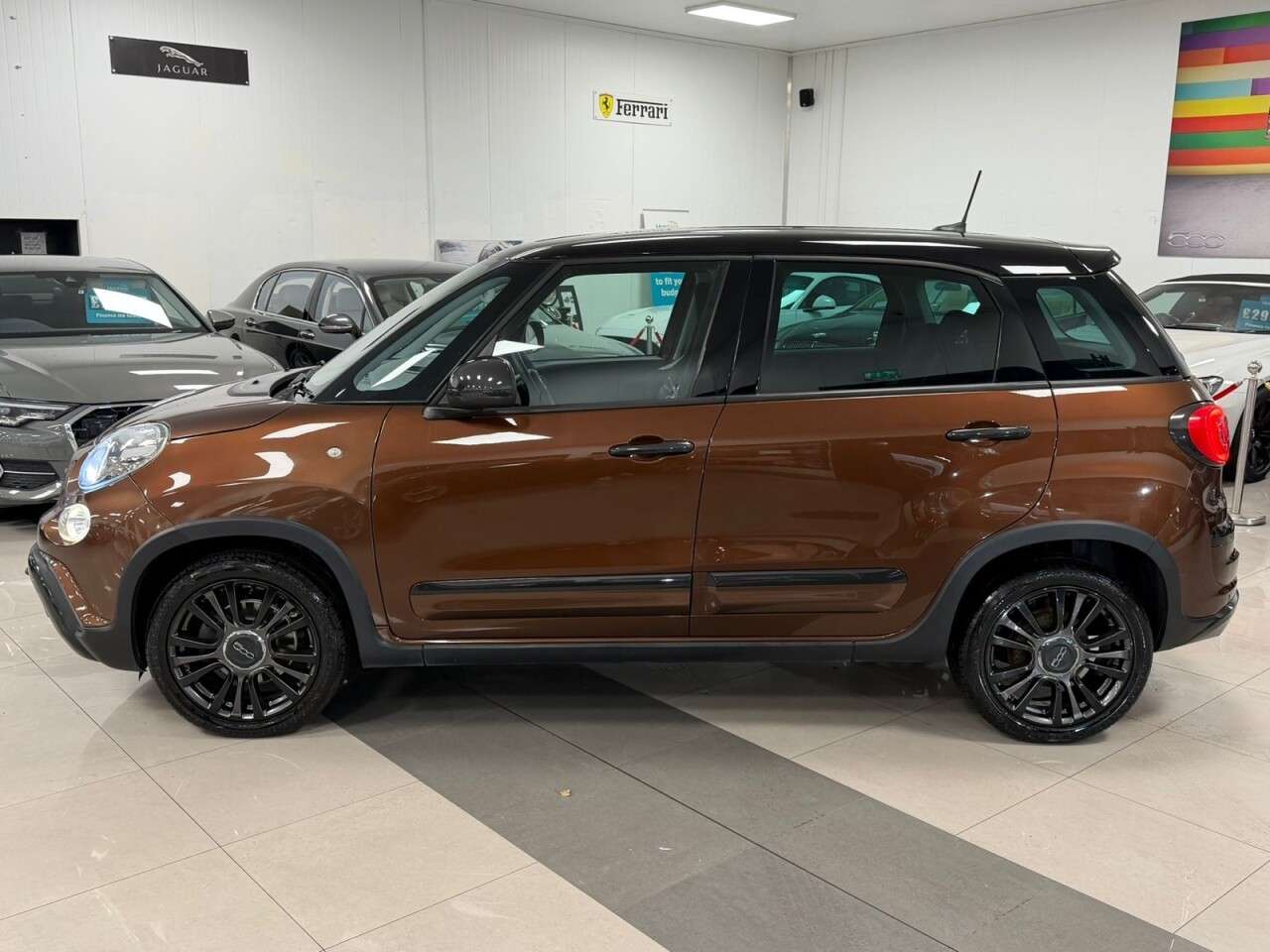 2019 FIAT 500L 2019 FIAT 500L