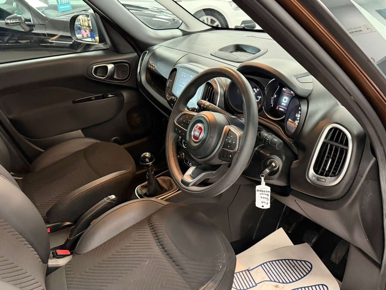 2019 FIAT 500L 2019 FIAT 500L