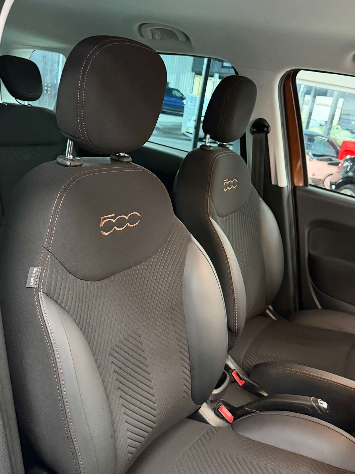 2019 FIAT 500L 2019 FIAT 500L