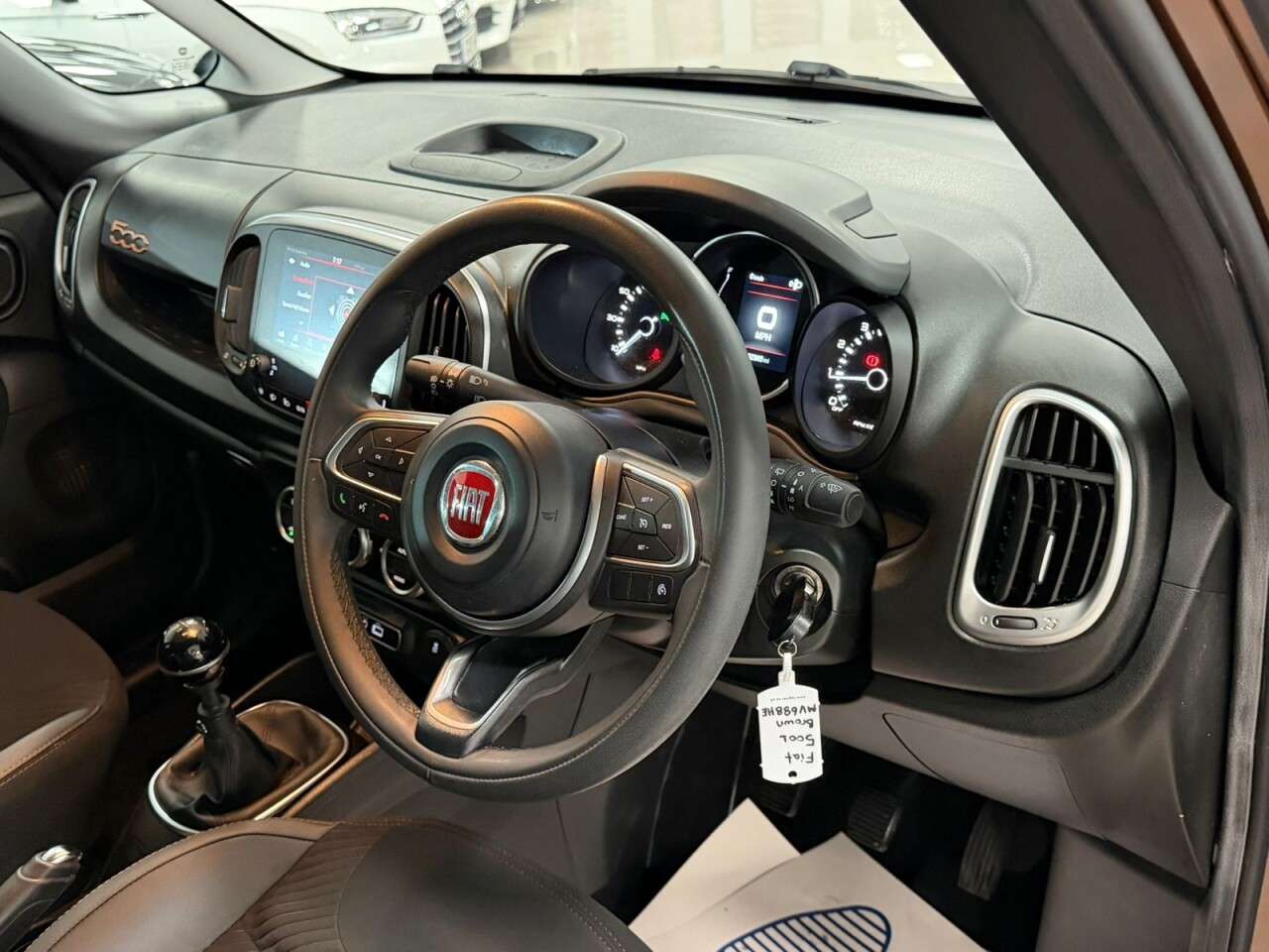 2019 FIAT 500L 2019 FIAT 500L