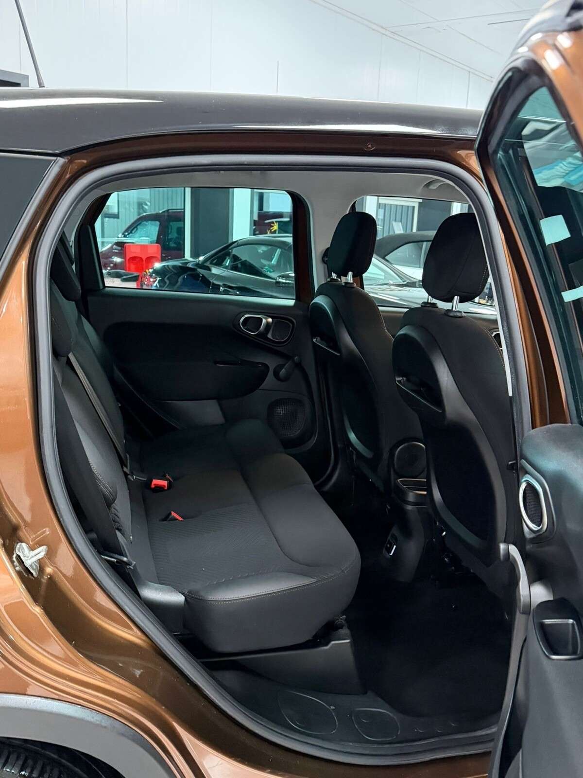 2019 FIAT 500L 2019 FIAT 500L