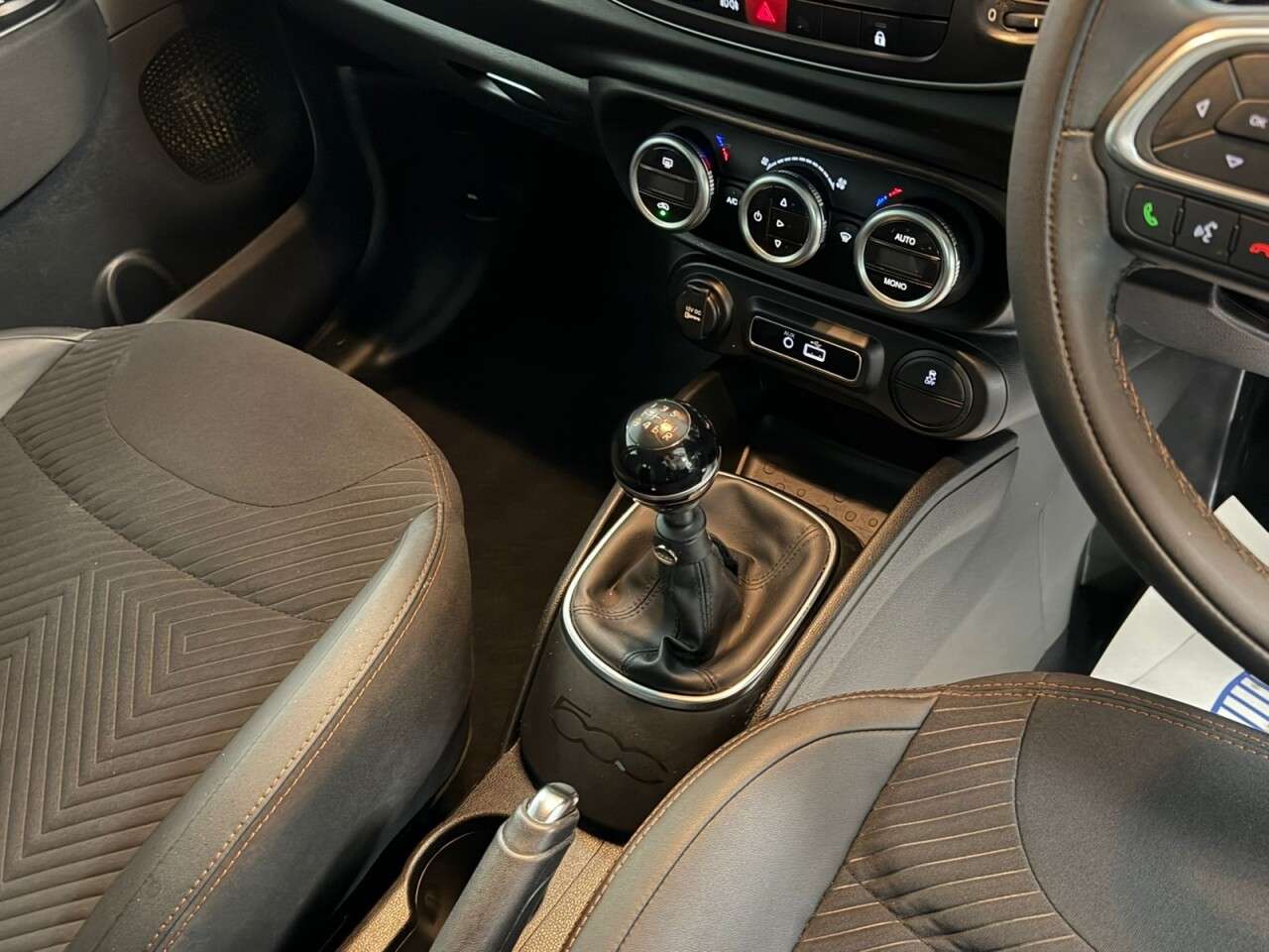 2019 FIAT 500L 2019 FIAT 500L