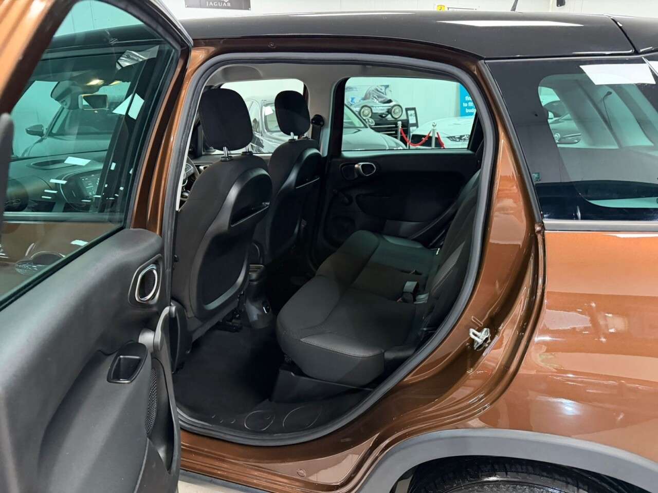 2019 FIAT 500L 2019 FIAT 500L