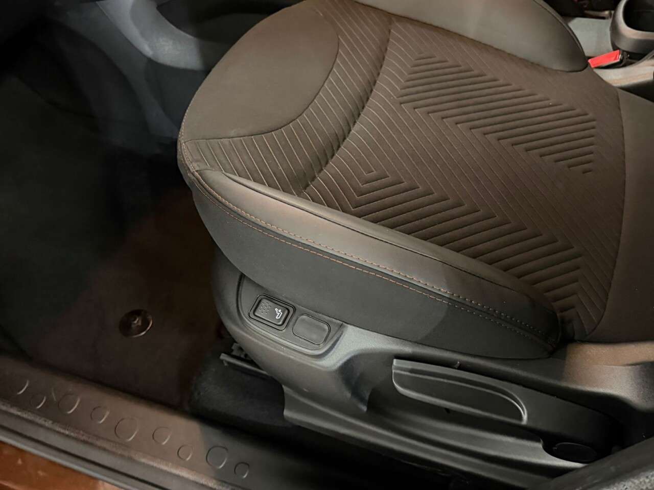 2019 FIAT 500L 2019 FIAT 500L