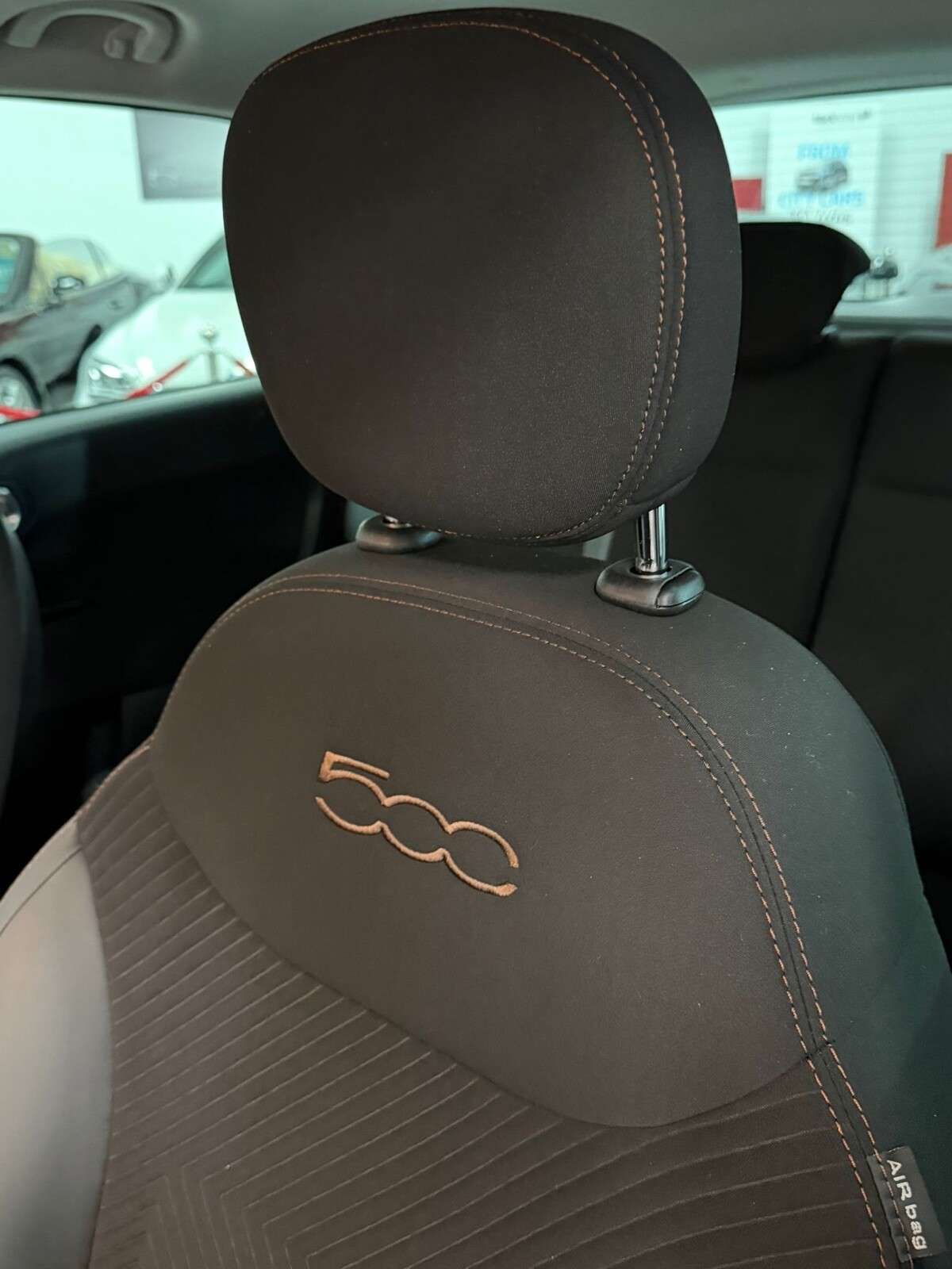 2019 FIAT 500L 2019 FIAT 500L