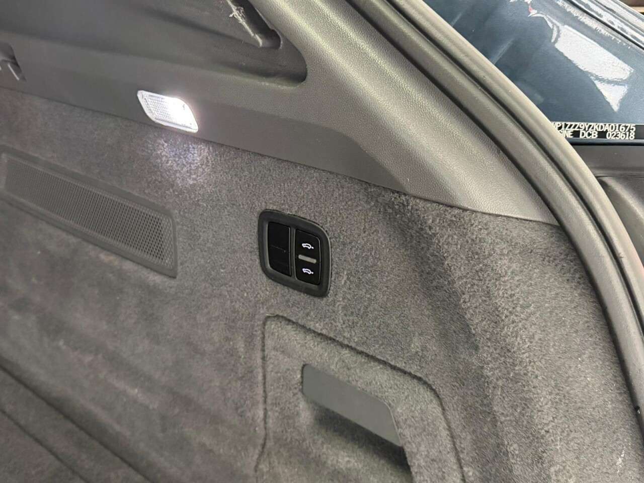 2018 PORSCHE CAYENNE 2018 PORSCHE CAYENNE