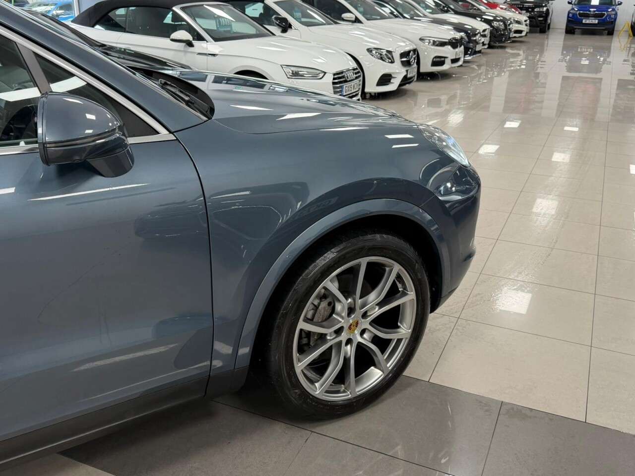 2018 PORSCHE CAYENNE 2018 PORSCHE CAYENNE