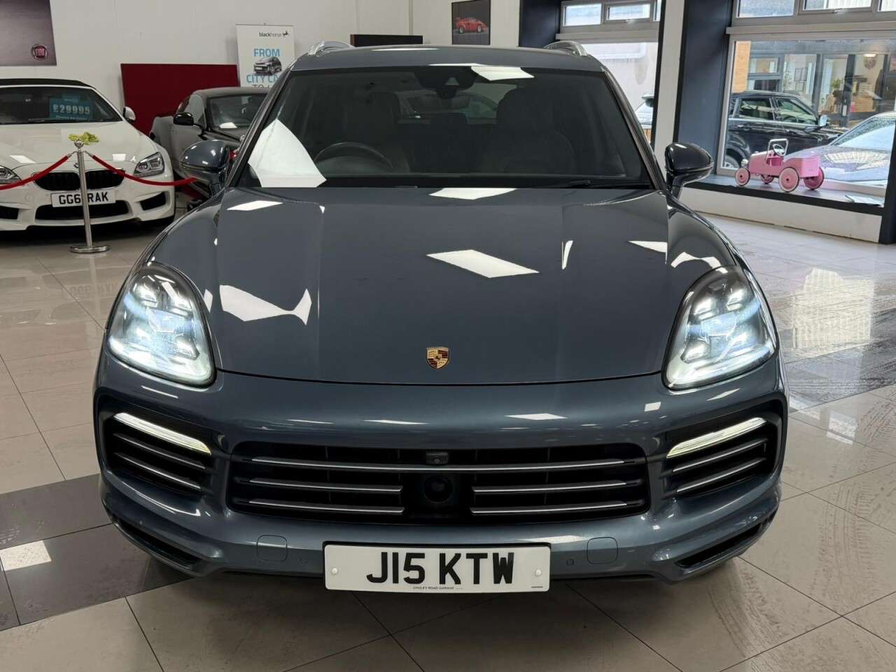 2018 PORSCHE CAYENNE 2018 PORSCHE CAYENNE
